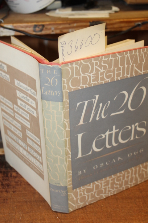 Ogg Oscar: The 26 Letters