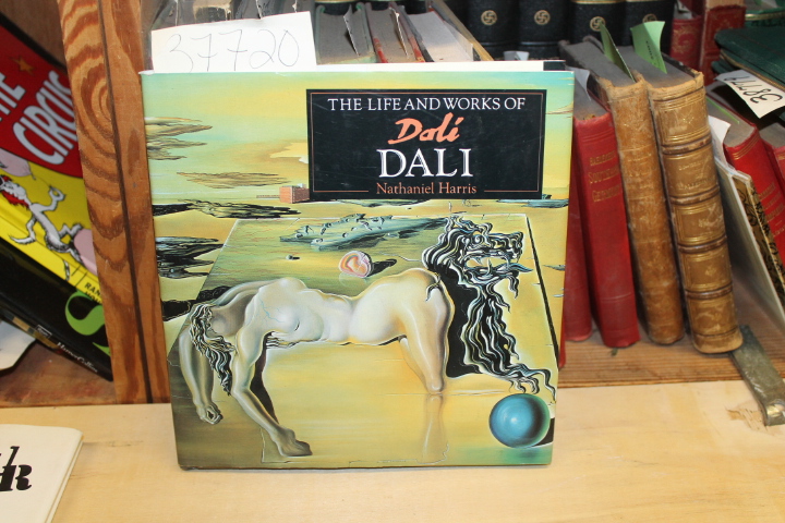 Harris, Nathaniel: The Life and Works of Dali