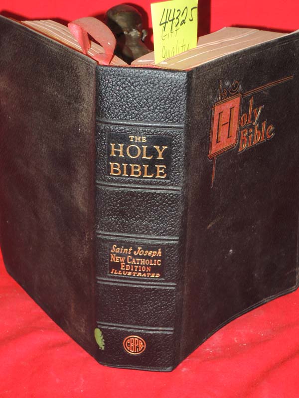 Catholic Holy Bible: The Holy Bible.  Saint Joseph New Catholic Edition