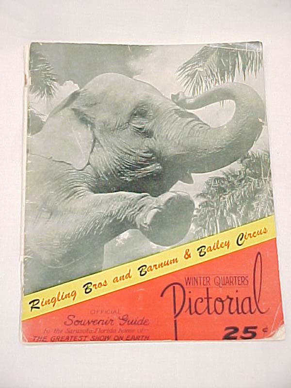 Ringling Bros and Barnum & Bailey Ci...: Official Souvenir Guide to the Saras...
