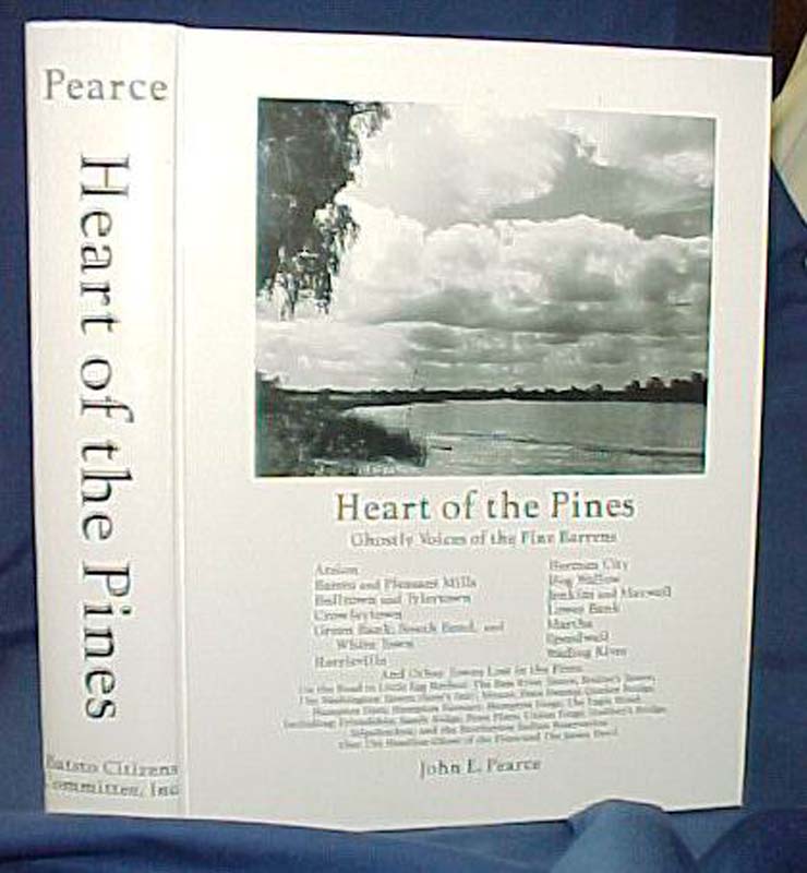 Pearce, John E.: Heart of the Pines Ghostly Voices of the Pine Barrens
