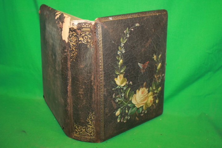 VICTORIAN PHOTOGRAPH ALBUM: Photo Album VICTORIAN PHOTOGRAPH ALBUM