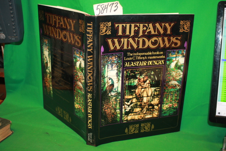 Duncan, Alastair: Tiffany Windows The Indispensable Book on Louic C. Tiffany'...