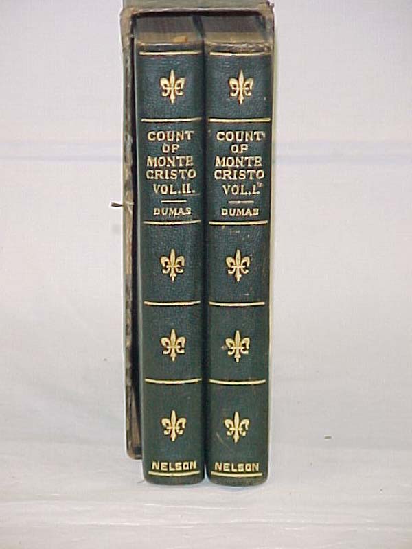 Dumas, Alexandre: The Count of Monte Cirsto slipcase Vols. I-II