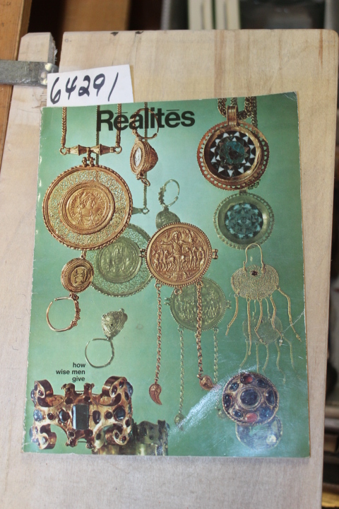 SOCIETE D'ETUDES ET DE PUBL: Realites November 1968 No. 216