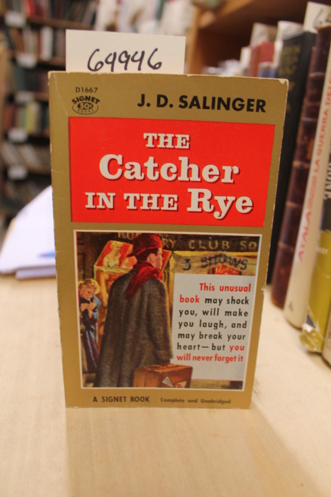 Salinger, J. D.: The Catcher in The Rye Caulfield suticase