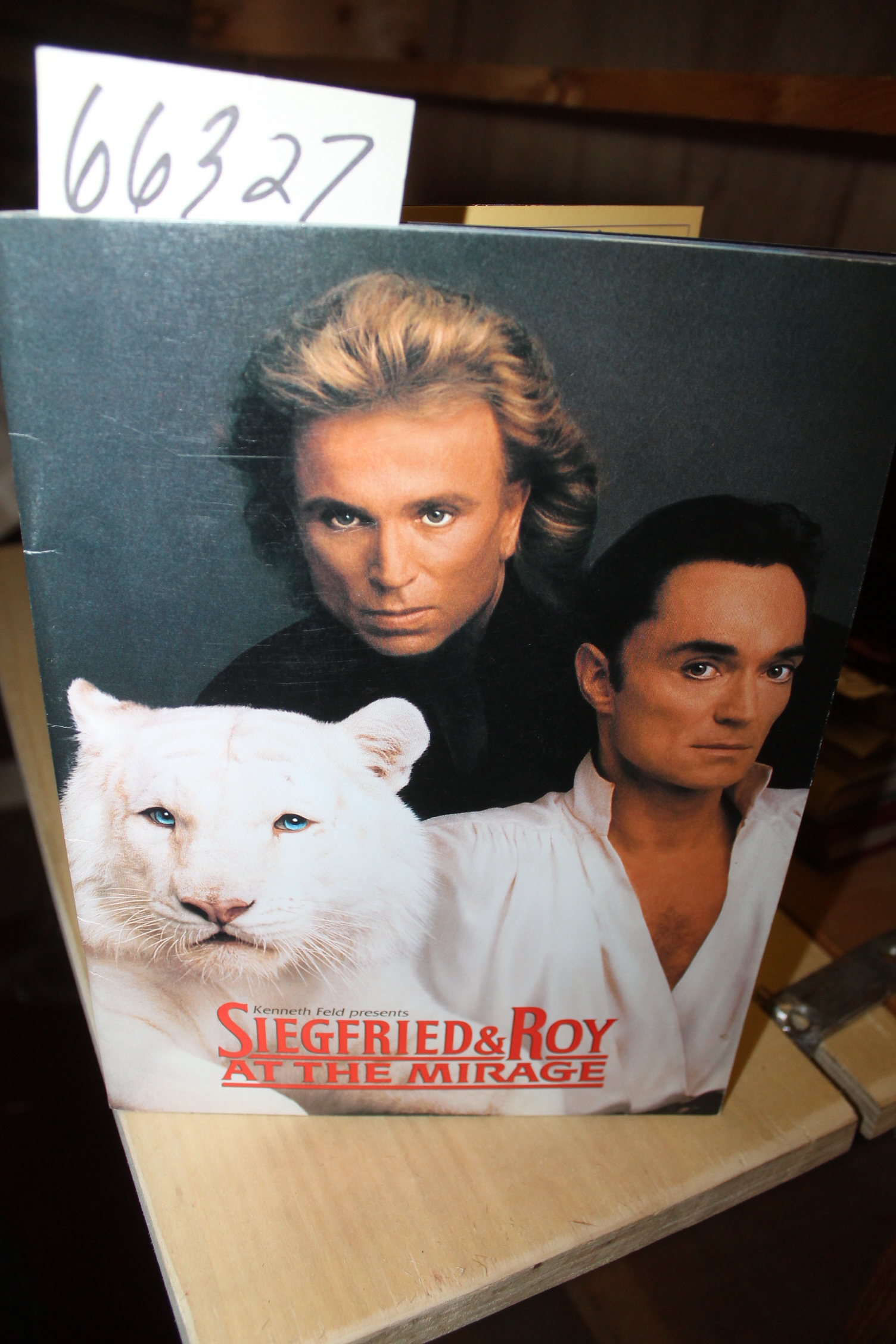 Kenneth Feld: Kenneth Feld Presents Siegfried & Roy at the Mirage