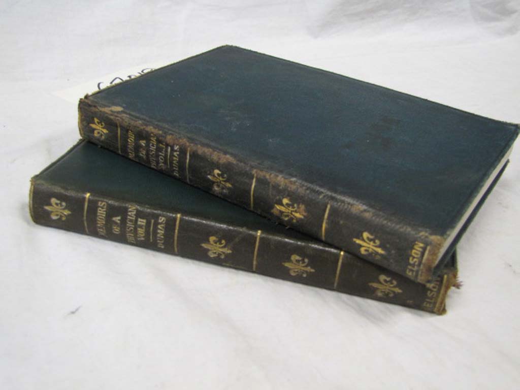 Dumas, Alexandre: Memoirs of a physician 2 volumes