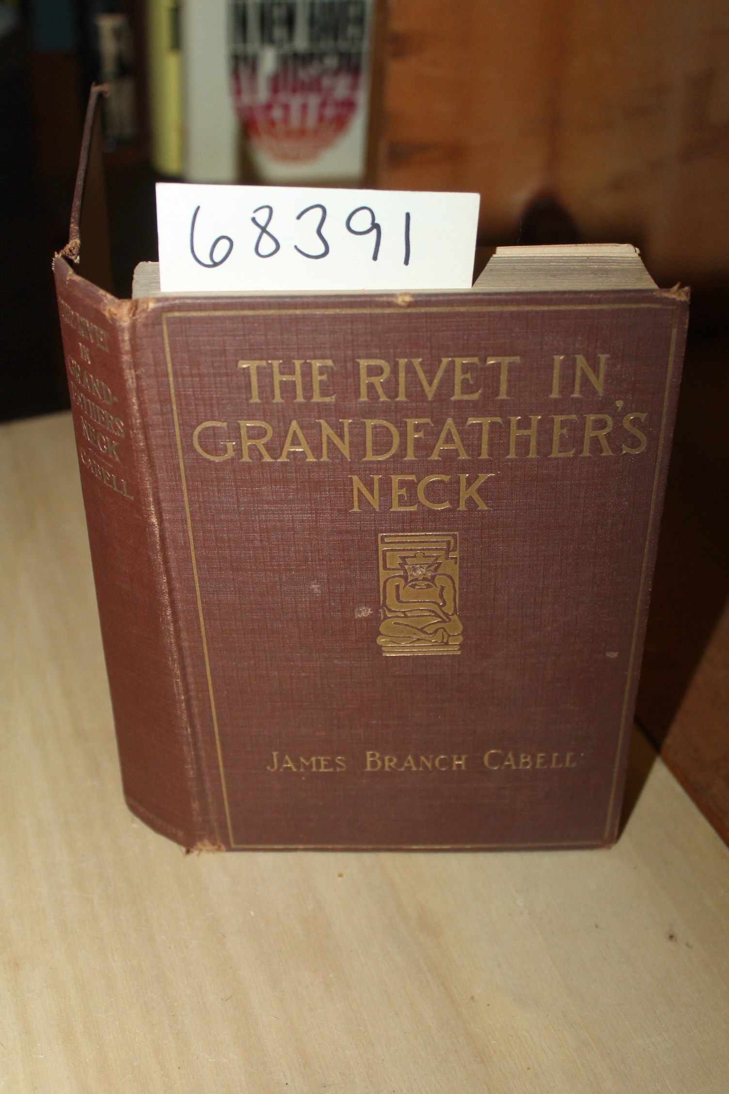 Cabell, James Branch: The Rivet in Grandfather's Neck