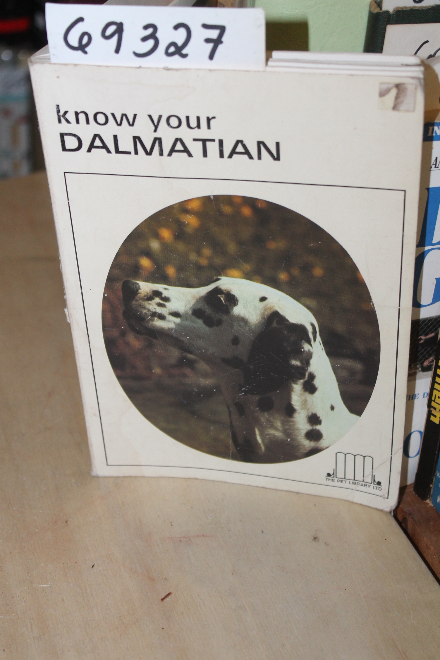 Schneider, Earl: Know your Dalmatian