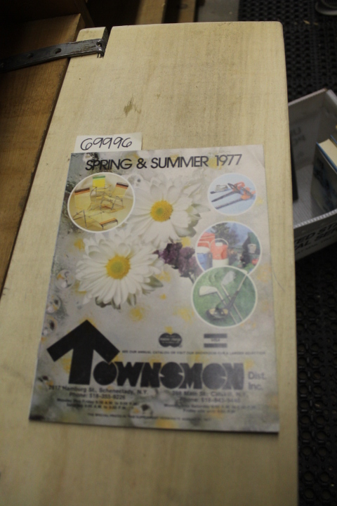 Townsmen Dist. Inc.: The Townsmen Spring & Summer Catalog 1977