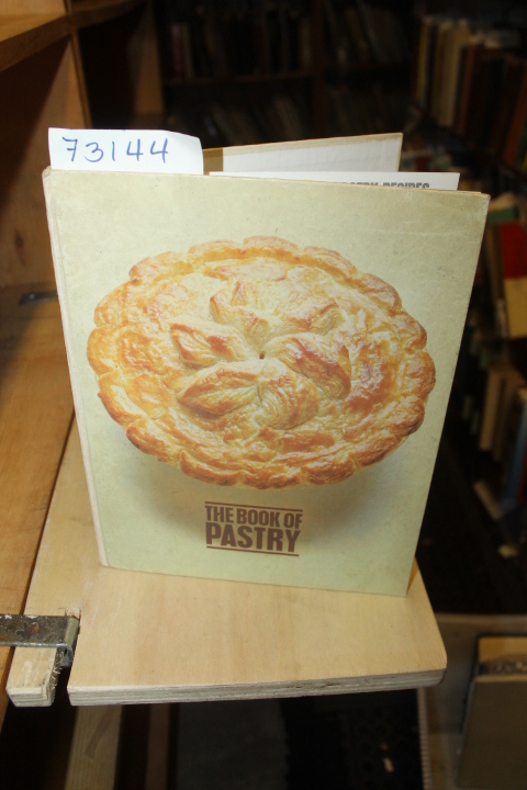 Johnston, Dorothy: The book of Pastry