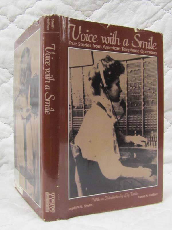 Tomlin, Lily; American Telephone Ope...: Voice with a Smile True Stories From...