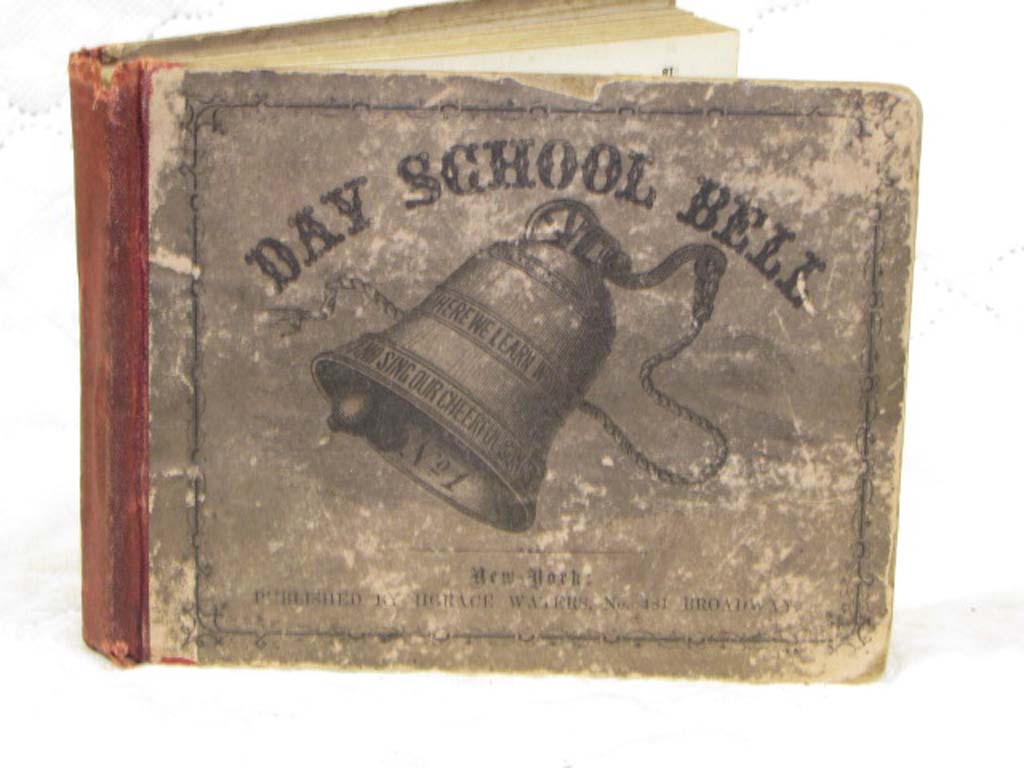 Waters, Horace: Day school Bell tunes and  hymns
