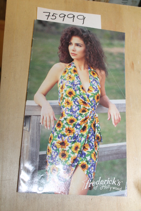 Frederick's of Hollywood: Frederick's of Hollywood 1993 volume No. 84, Issue ...