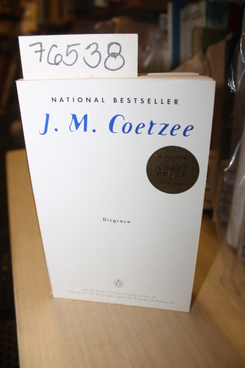 Coetzee,  J.M.: Disgrace