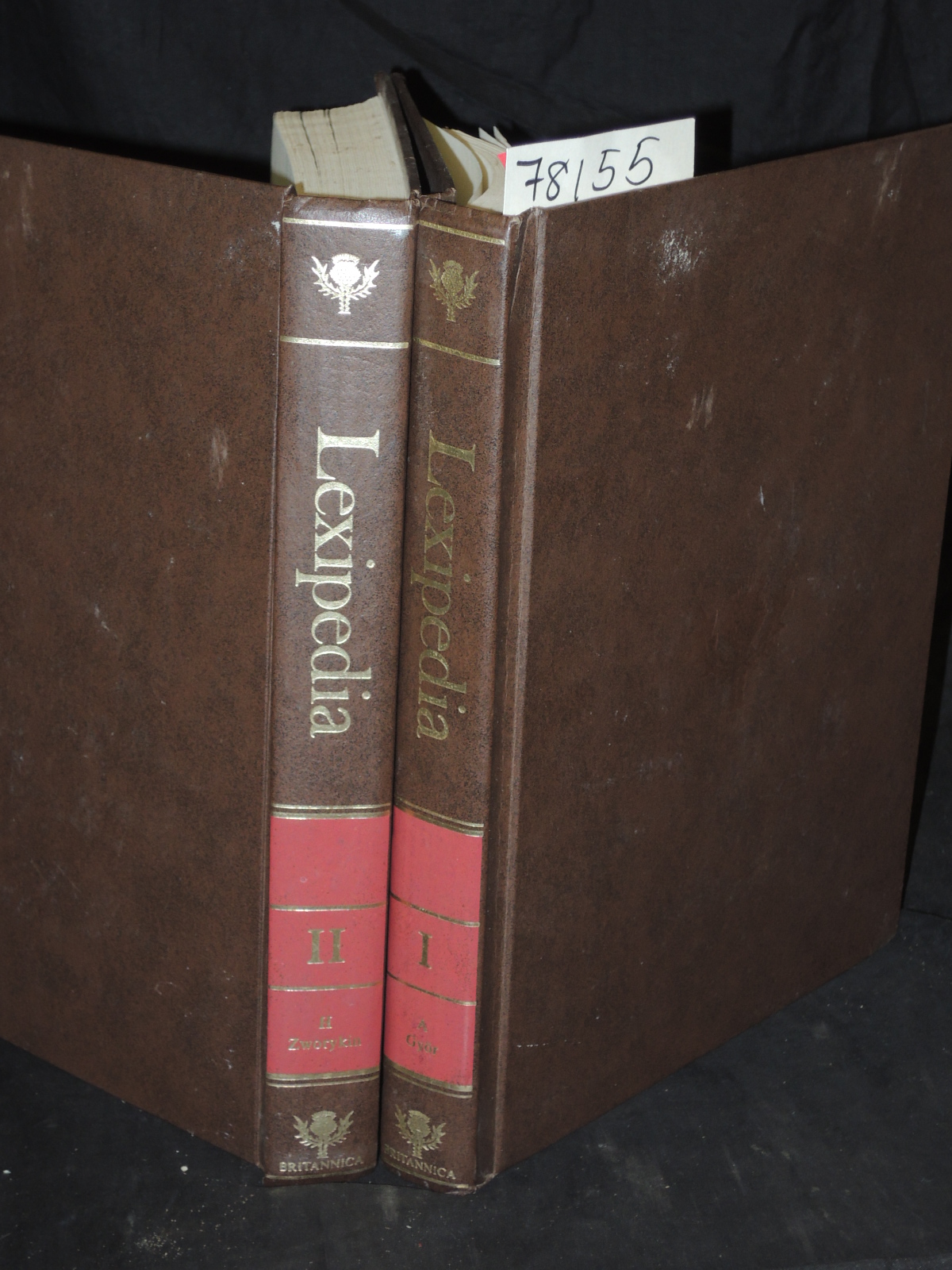 Encyclopaedia Britannica: Lexipedia Volumes I & II