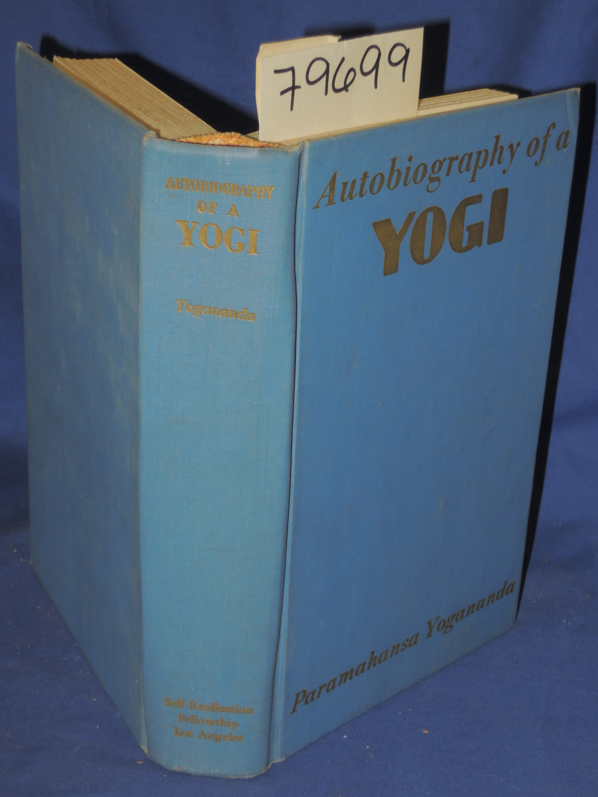 YOGANANDA, PARAMAHANSA: AUTOBIOGRAPHY OF A YOGI EIGHTH EDITION NO DJ