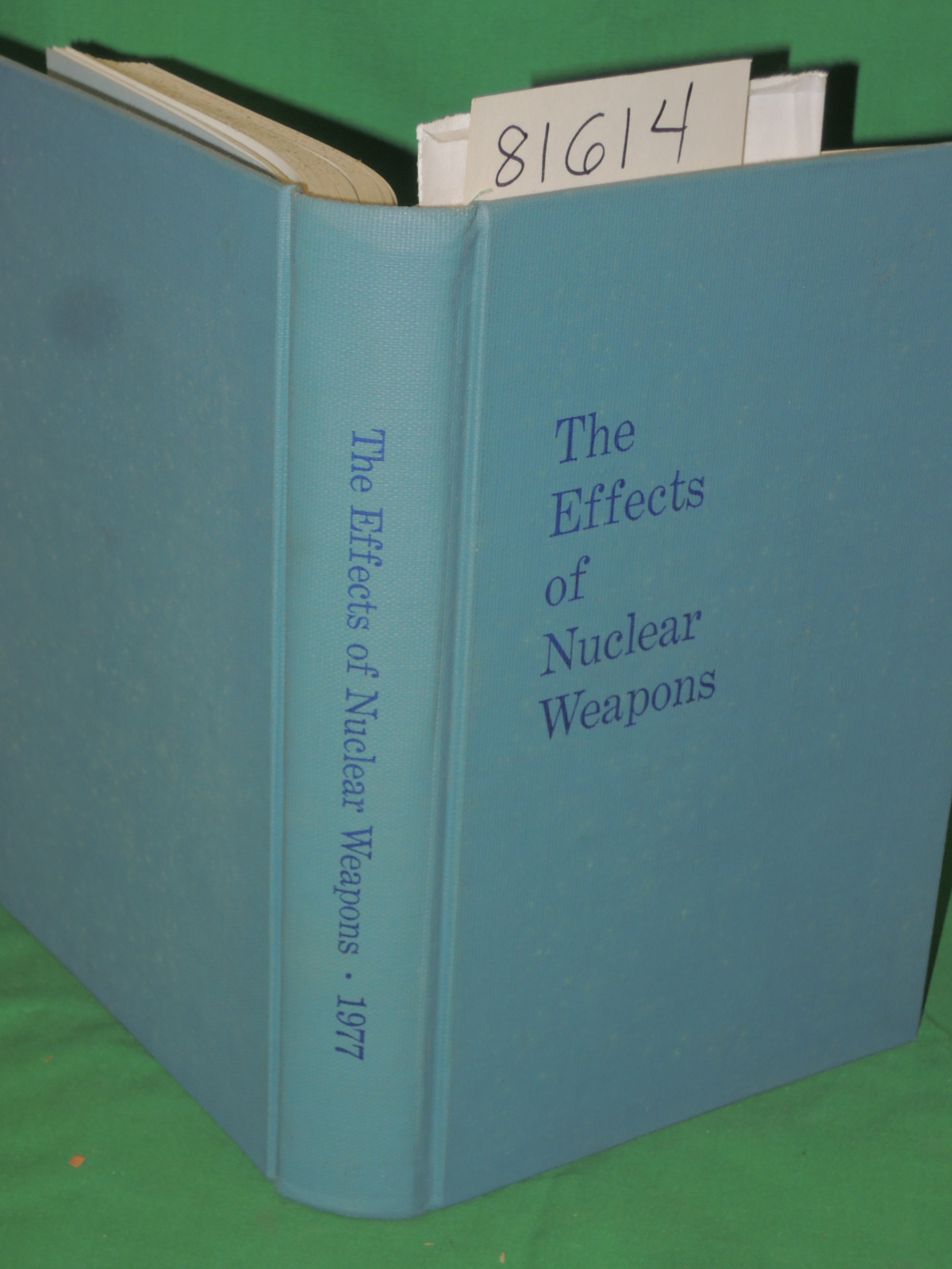 Glasstone, Samuel and Dolan, Philip J.: The Effects of Nuclear Weapons