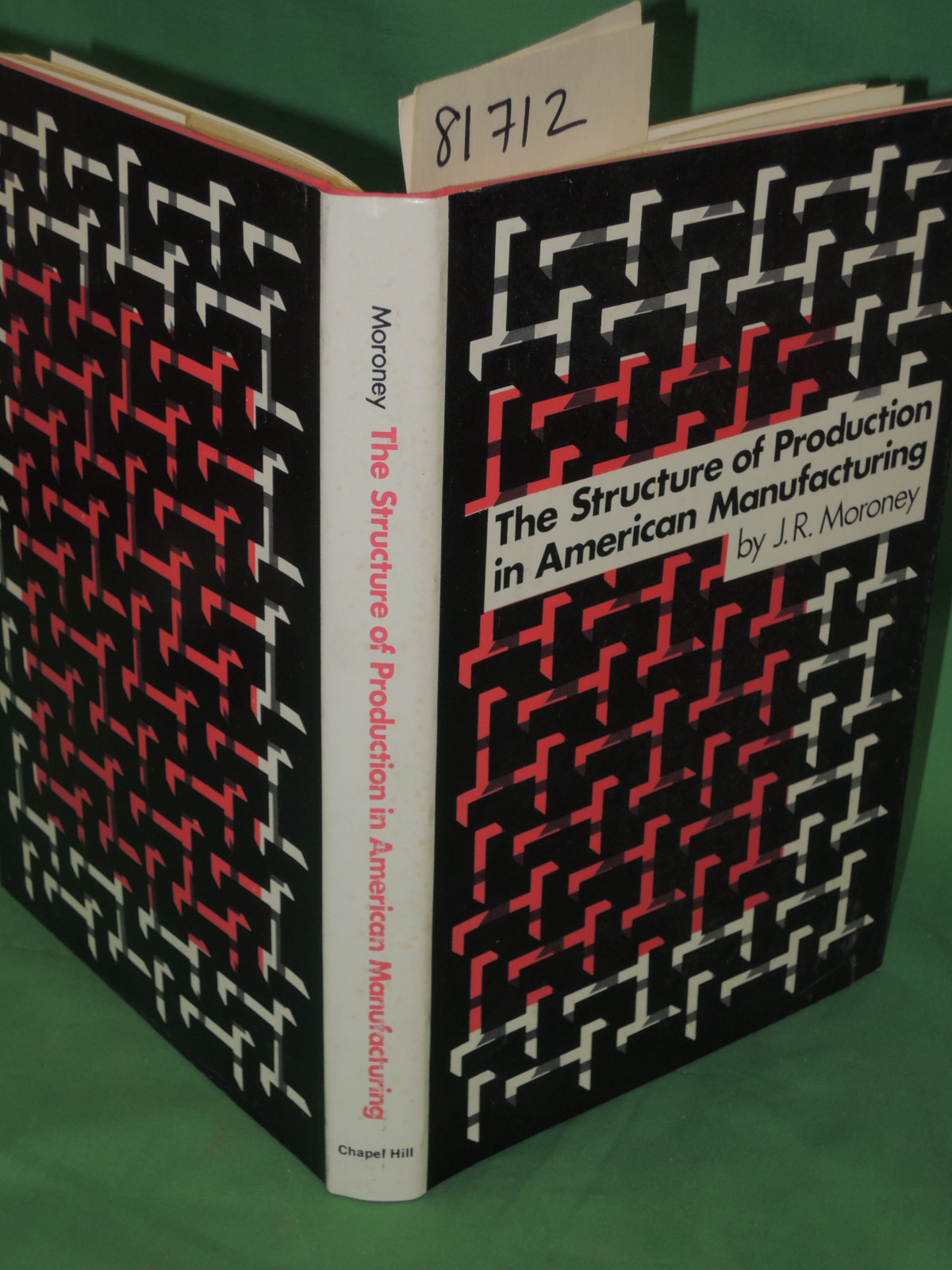 Moroney, J.R.: The Structure of Production in American Manufacturing