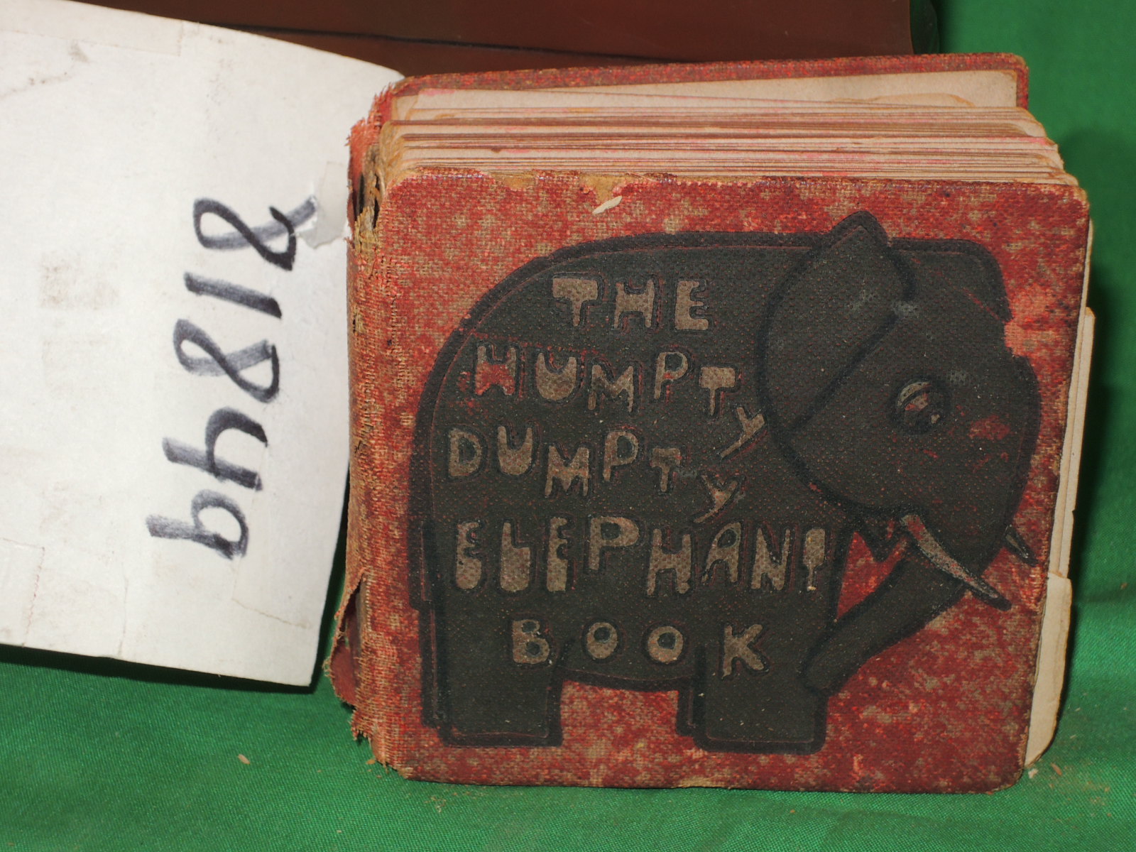 Humpty Dumpty: The Humpty Dumpty Elephant Book