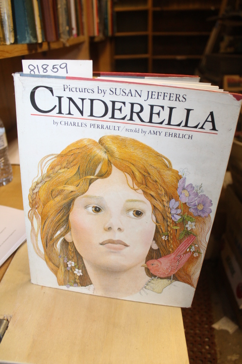 Perrault, Charles; retold by Amy Ehrlich: Cinderella
