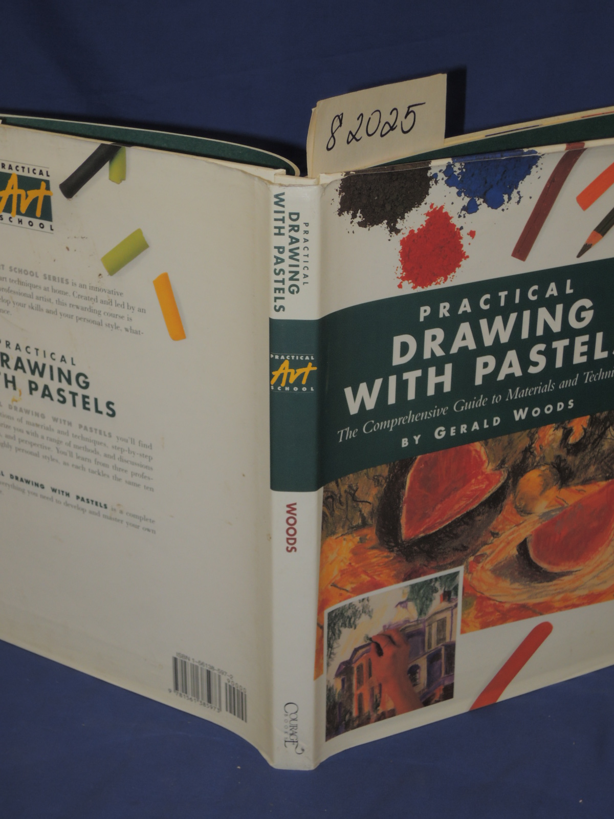Woods, Gerald: Practical Drawing with Pastels: The Comprehensive Guide to Mat...