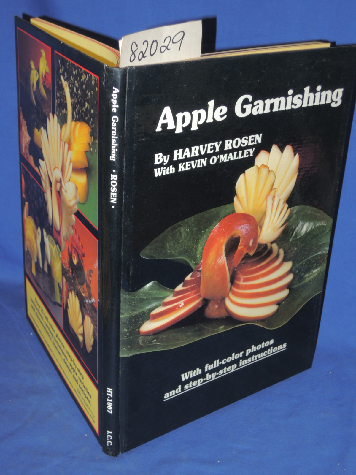 Rosen, Harvey: Apple Garnishing from: International Culinary Consultants