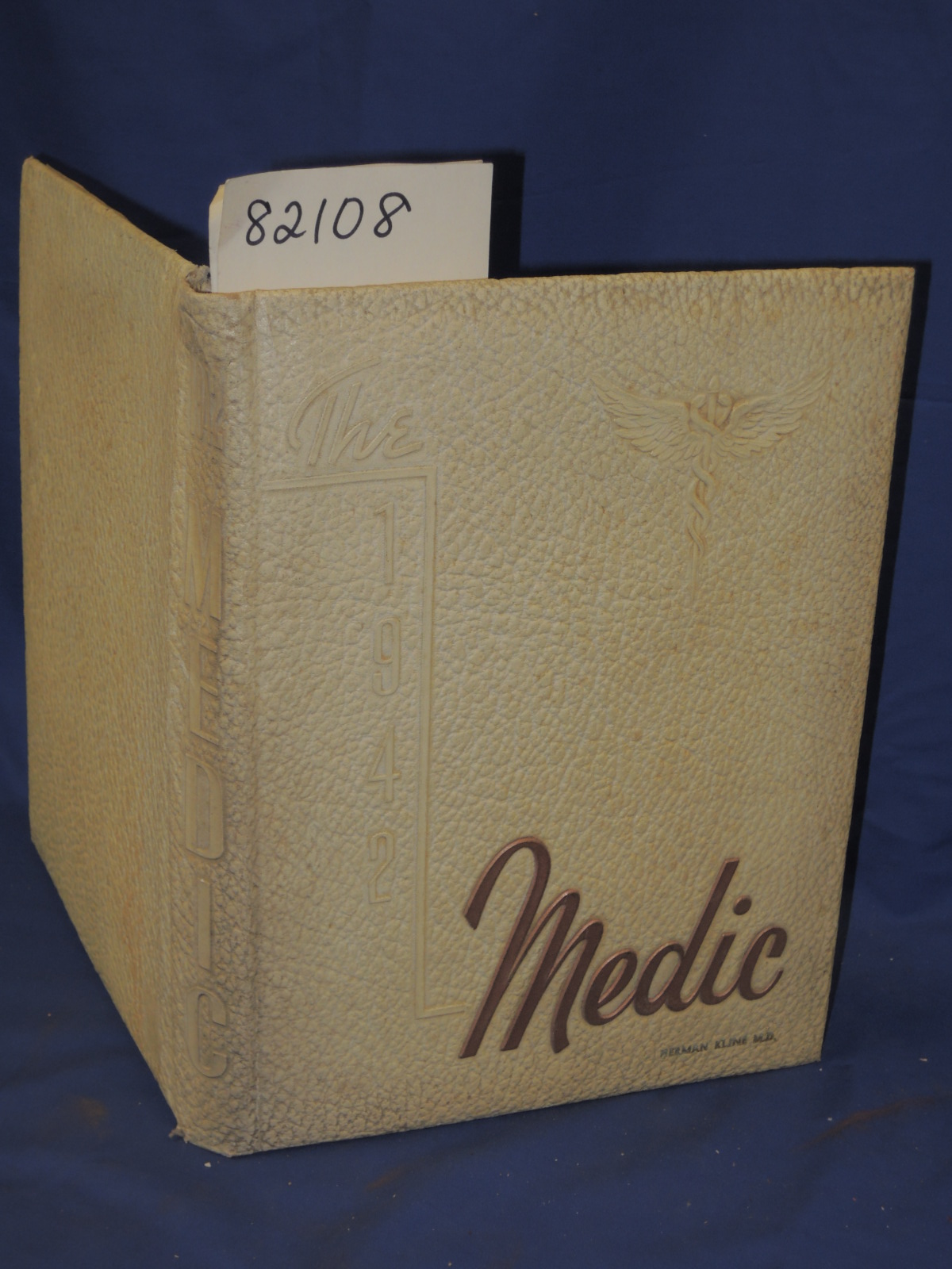 Hahnemann Medical College: MEDIC THE 1942 Yearbook
