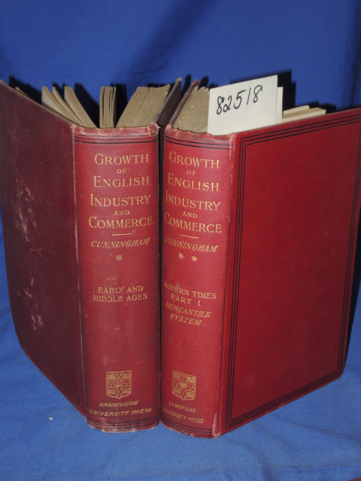 Cunningham, D.D.: The Growth of English Industry and Commerce in Modern Times...