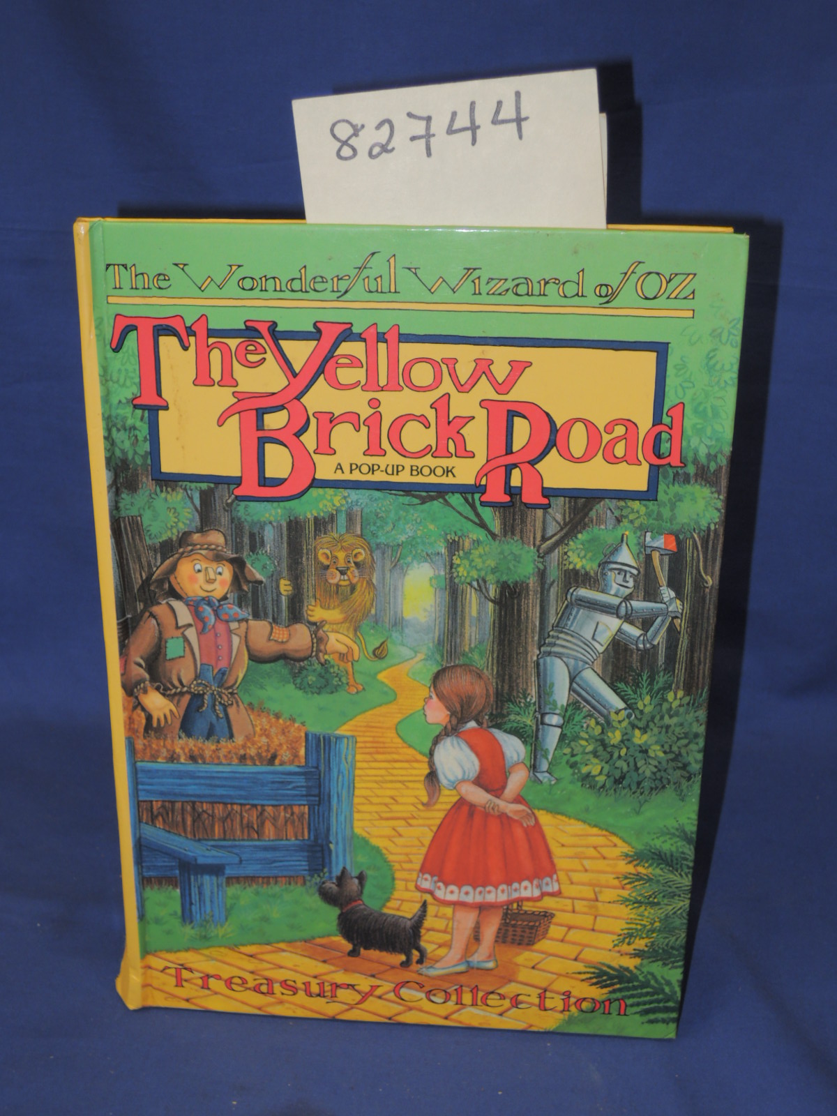 Pop- Up: The Yellow Brick Road- A Pop- Up Book