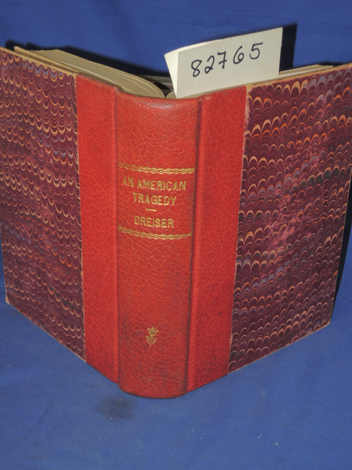 Dreiser, Theodore: An American Tragedy