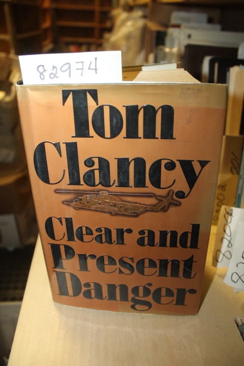 Clancy, Tom: Clear and Present Danger
