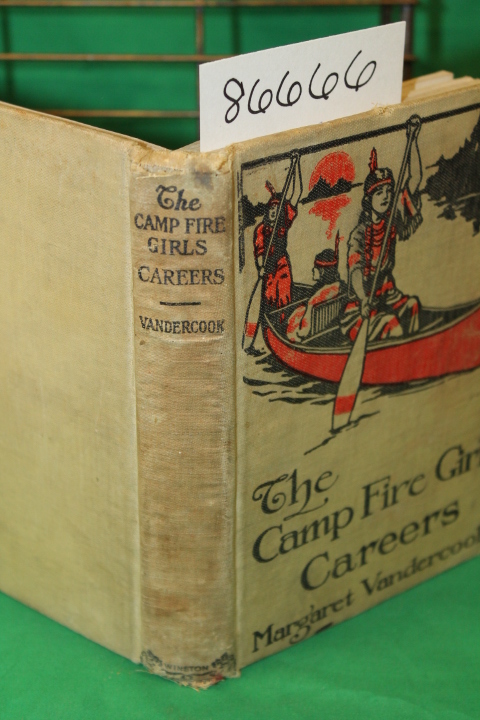 Vandercook, Margaret: The Camp Fire Girls Across the Sea