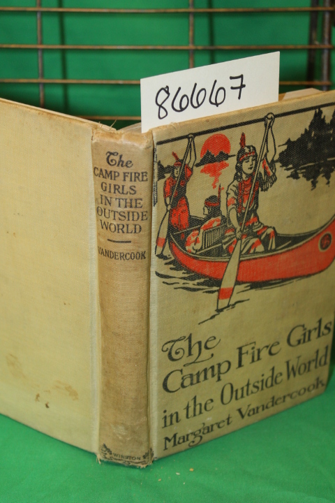 Vandercook, Margaret: The Camp Fire Girls Across the Sea