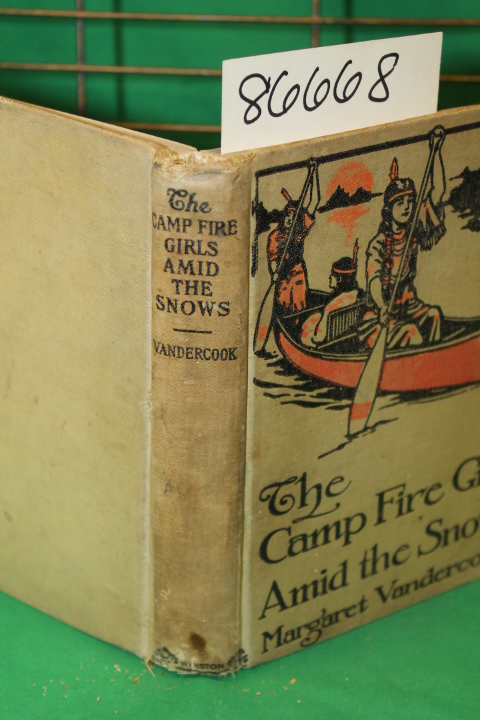 Vandercook, Margaret: The Camp Fire Girls Across the Sea