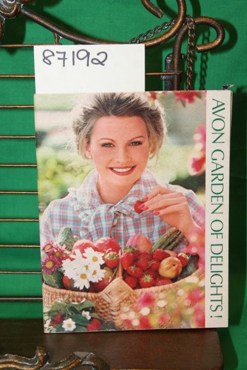 Avon Products Inc: Garden of Delights Campaign 16 1978 Catalog