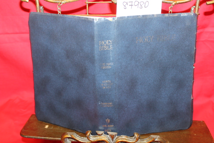 Thomas Nelson: The Holy Bible Containing The Old and New Testaments in the Ki...