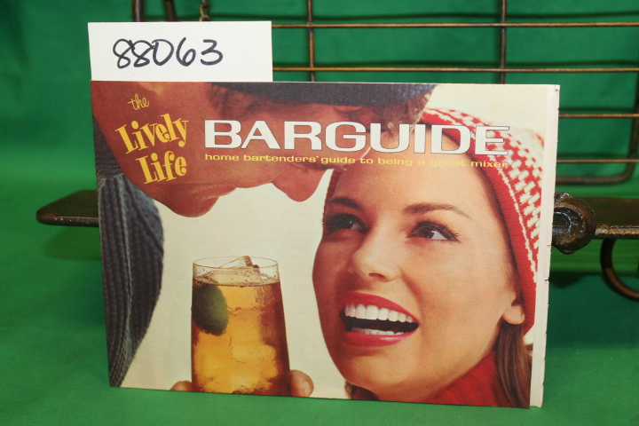 Southern Comfort Corp: The Lively Life Barguide Home Bartenders' Guide to Bei...