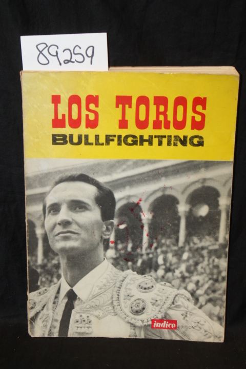 Los Toros: Los Toros: Bullfighting