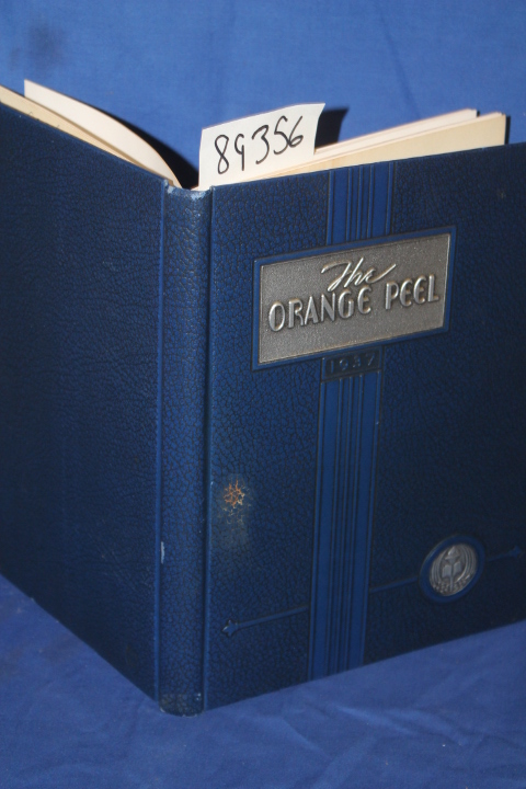Senioir Class of Orange High School: The Orange Peel 1937