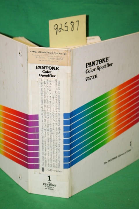 Pantone: Pantone Color Specifier 747XR Volume 1