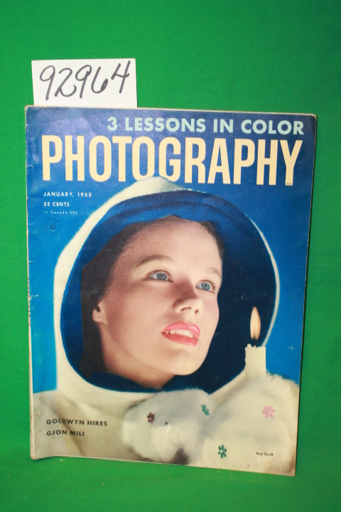 Photography Magazine: 3 Lessons in Color Photography Volume 32 No.1 January 1953