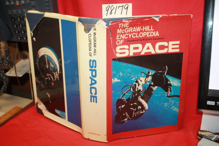 Carpenter, M. Scott; Editions Rombaldi...: The McGraw-Hill Encyclopedia of Space