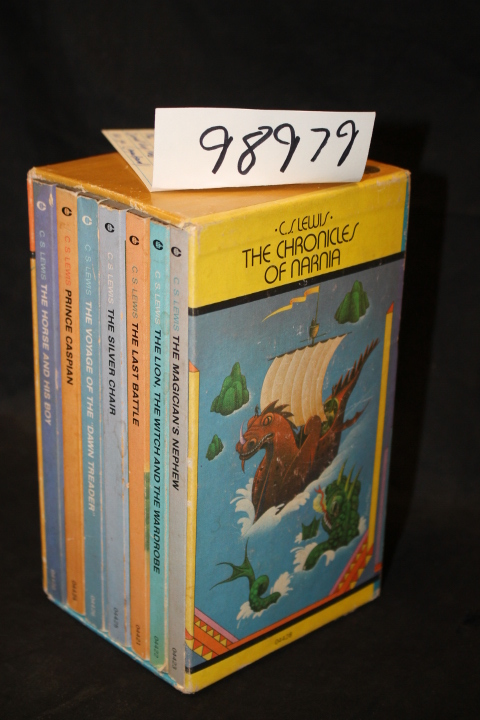 Lewis, C.S.: The Chronicles of Narnia: The Magician's Nephew; The Lion, the W...