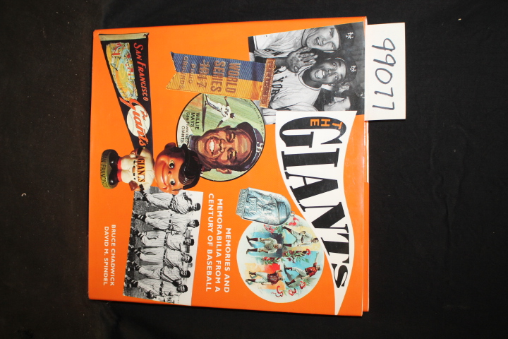 Chadwick, Bruce  and Spindel, David M.: The Giants: Memories and Memorabilia ...