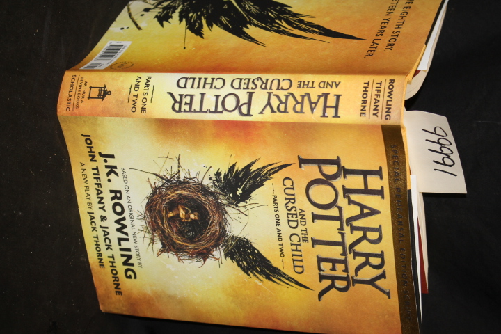 Rowling, J.k.; Thorne, Jack; Tiffany...: Harry Potter and the Cursed Child Pa...