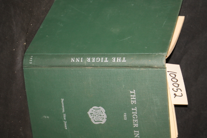 Bartell, Ernest C.; Edwards, C. William; Ransome, Ernest L.: The Tiger Inn