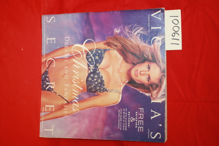 Victoria's Secret: Victoria's Secret Christmas Dreams and Fantasies 1999