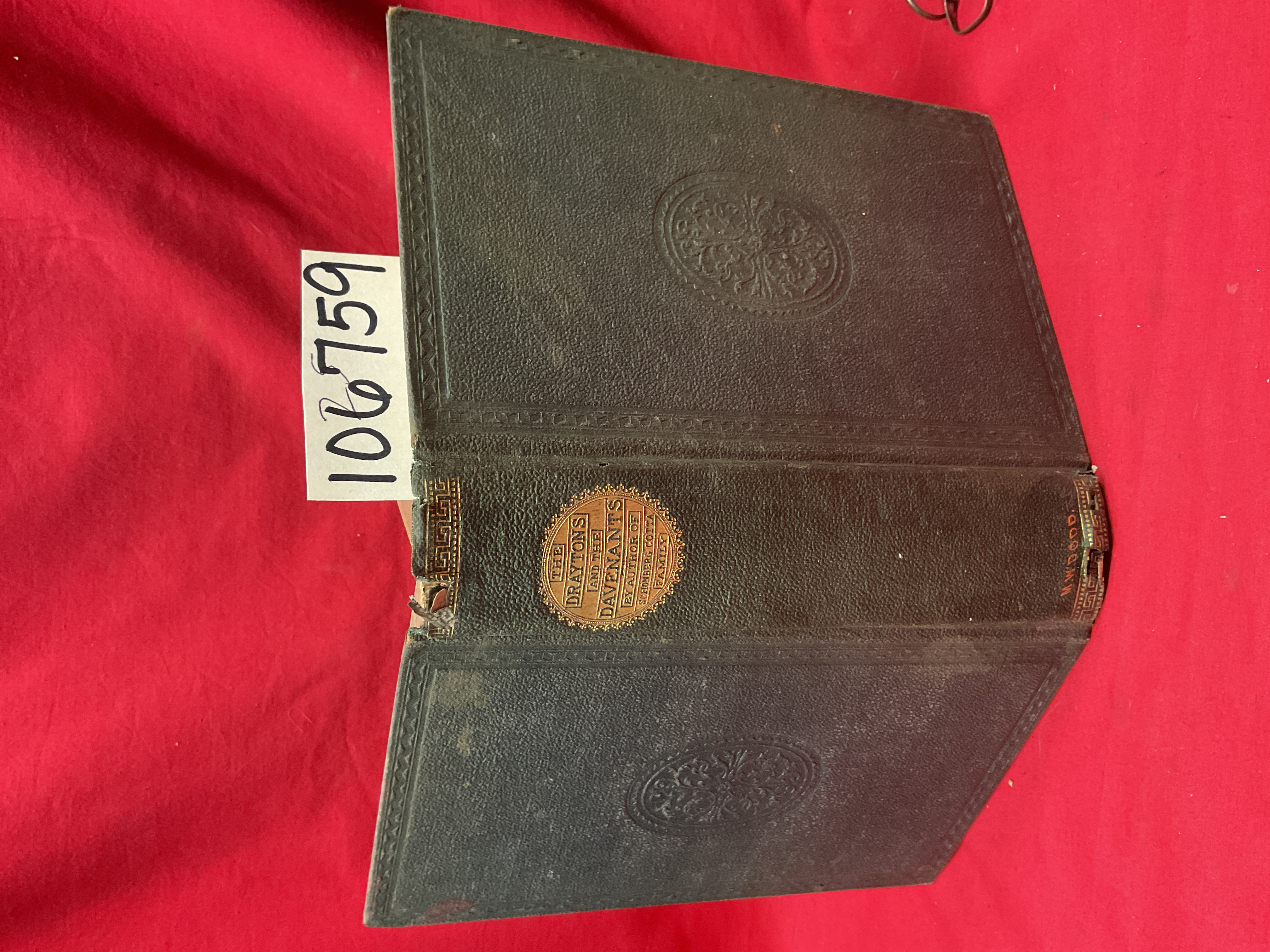 M. W. Dodd: The Draytons and the Davenants: A Story of The Civil Wars